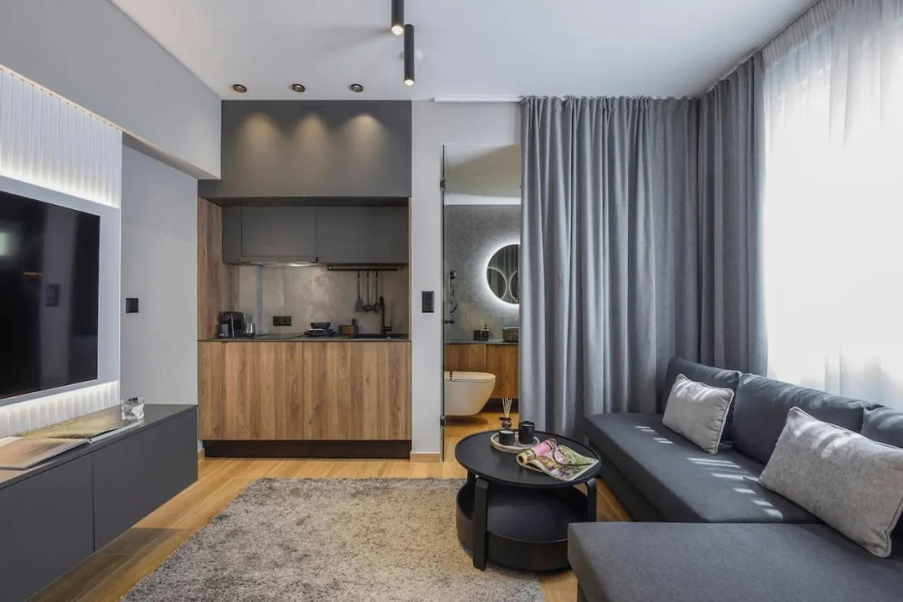 Aristotelian Virtues - Enkrateia Thessaloniki Apartment